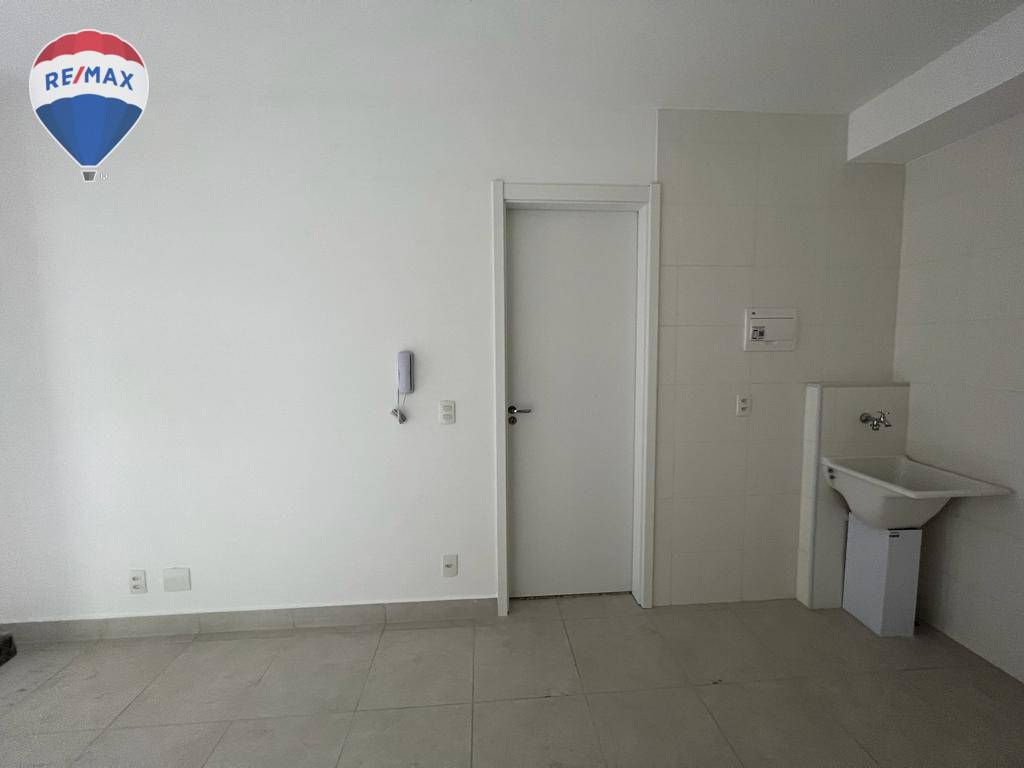 Apartamento à venda com 1 quarto, 35m² - Foto 3