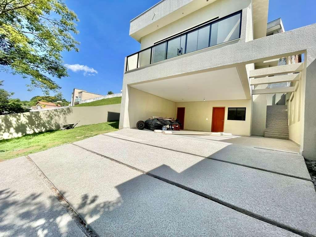 Casa à venda com 3 quartos, 230m² - Foto 14