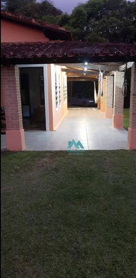 Chácara à venda com 3 quartos, 300m² - Foto 3