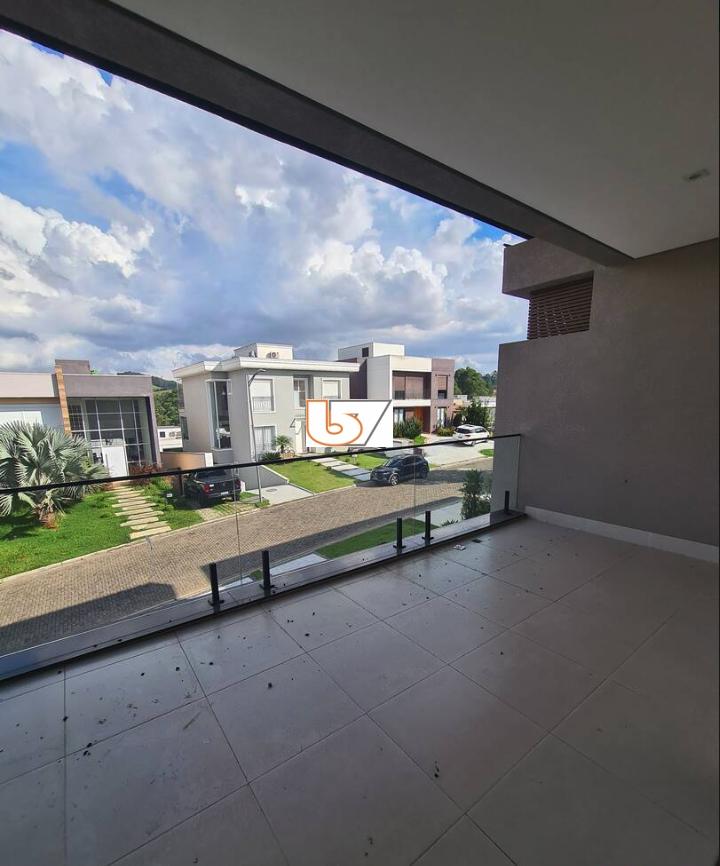 Casa de Condomínio à venda com 4 quartos, 420m² - Foto 33