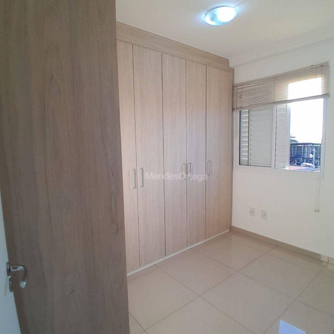 Apartamento à venda com 2 quartos, 52m² - Foto 15