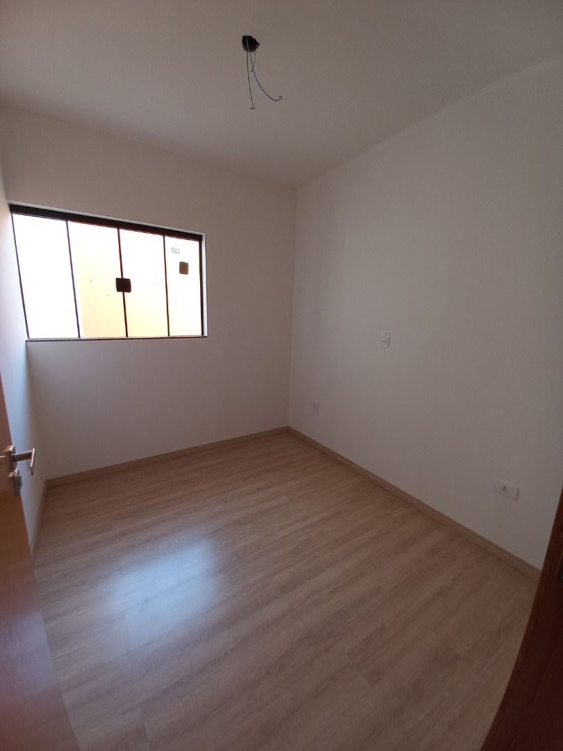 Casa à venda com 3 quartos, 120m² - Foto 10