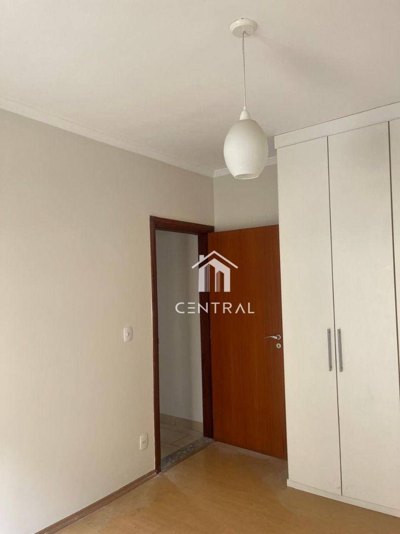 Apartamento à venda com 3 quartos, 124m² - Foto 21