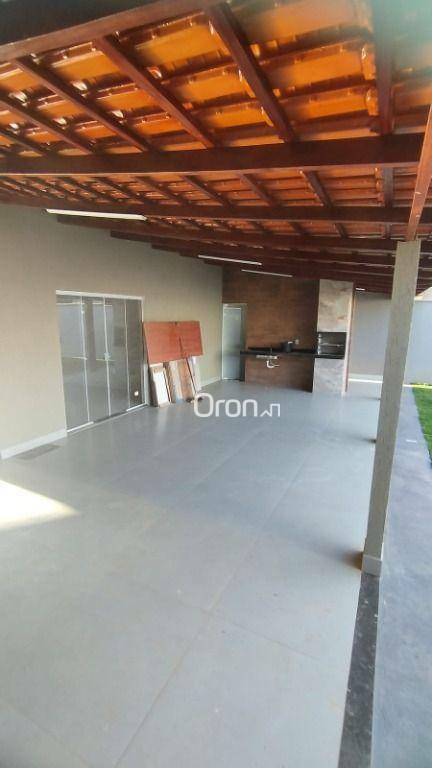 Casa à venda com 3 quartos, 183m² - Foto 8