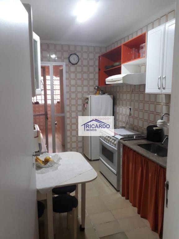 Apartamento à venda com 3 quartos, 78m² - Foto 16