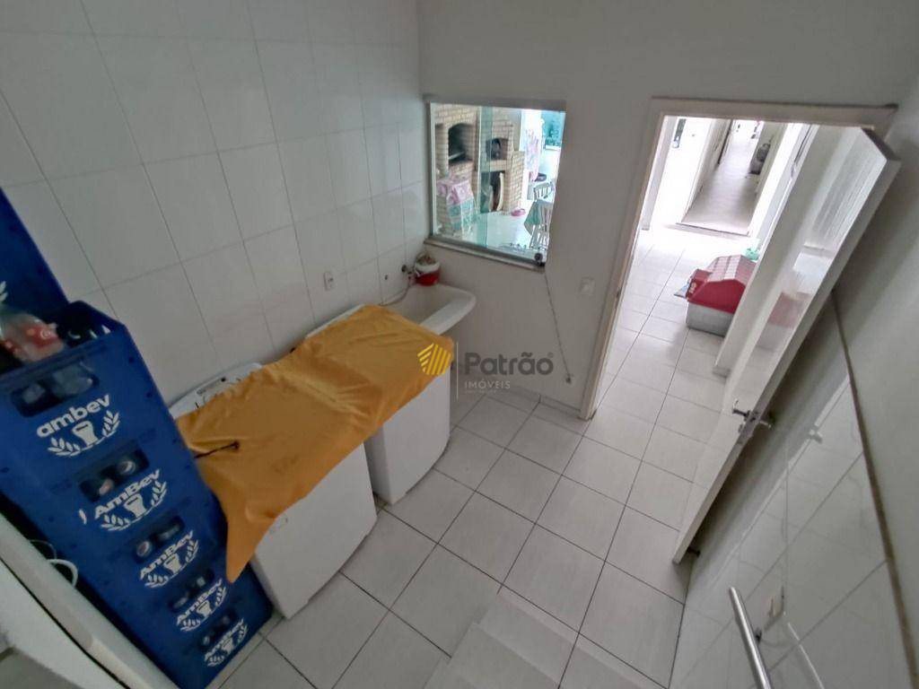 Sobrado à venda com 3 quartos, 318m² - Foto 6