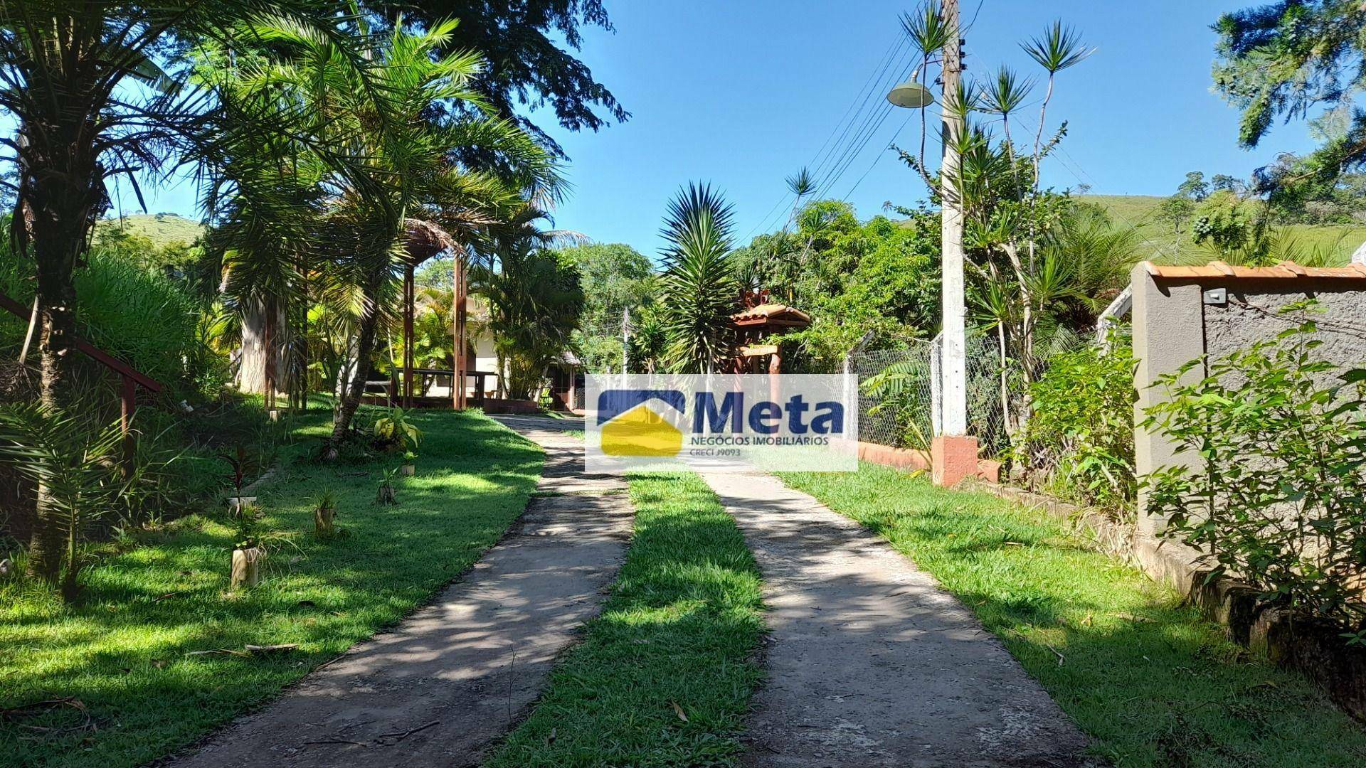 Sítio à venda com 5 quartos, 500m² - Foto 2