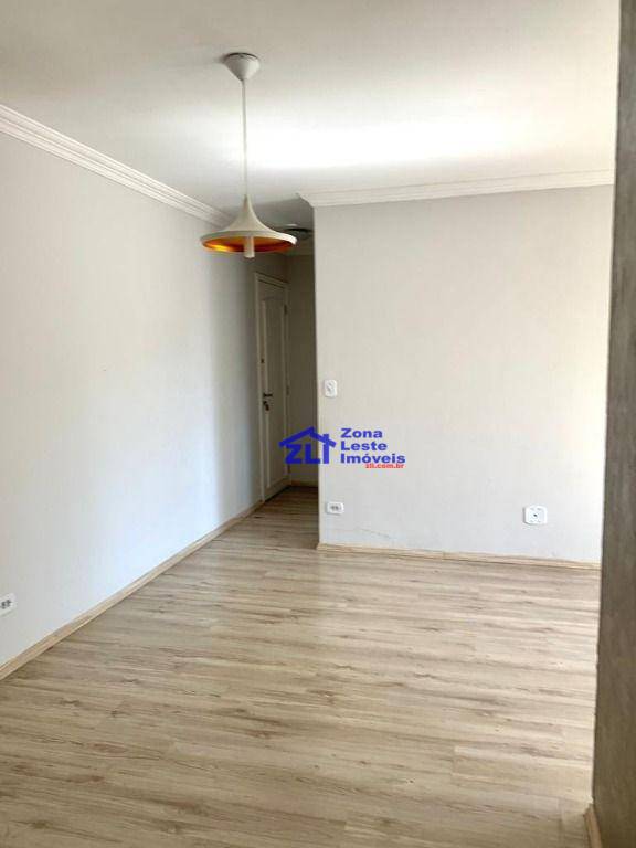 Apartamento à venda com 2 quartos, 60m² - Foto 13