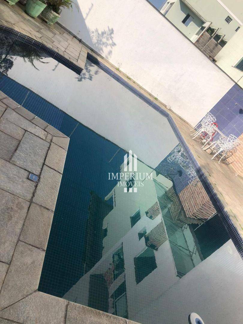 Sobrado à venda e aluguel com 3 quartos, 600m² - Foto 10