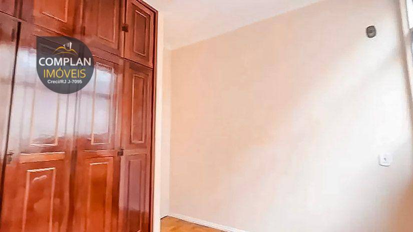 Apartamento à venda com 4 quartos, 150m² - Foto 13