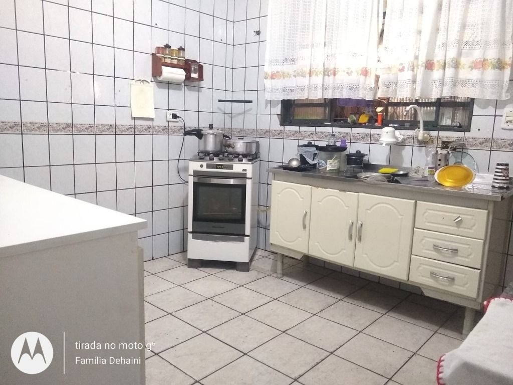 Sobrado à venda com 2 quartos, 250m² - Foto 5