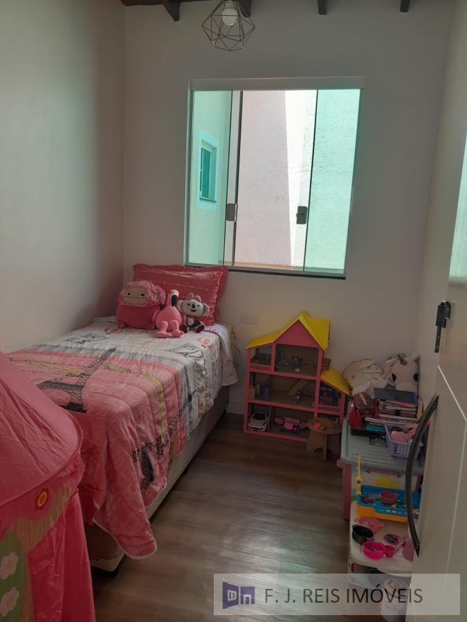 Sobrado à venda com 4 quartos, 275m² - Foto 2