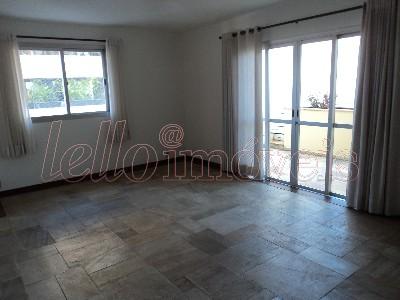 Apartamento para alugar com 3 quartos, 180m² - Foto 19