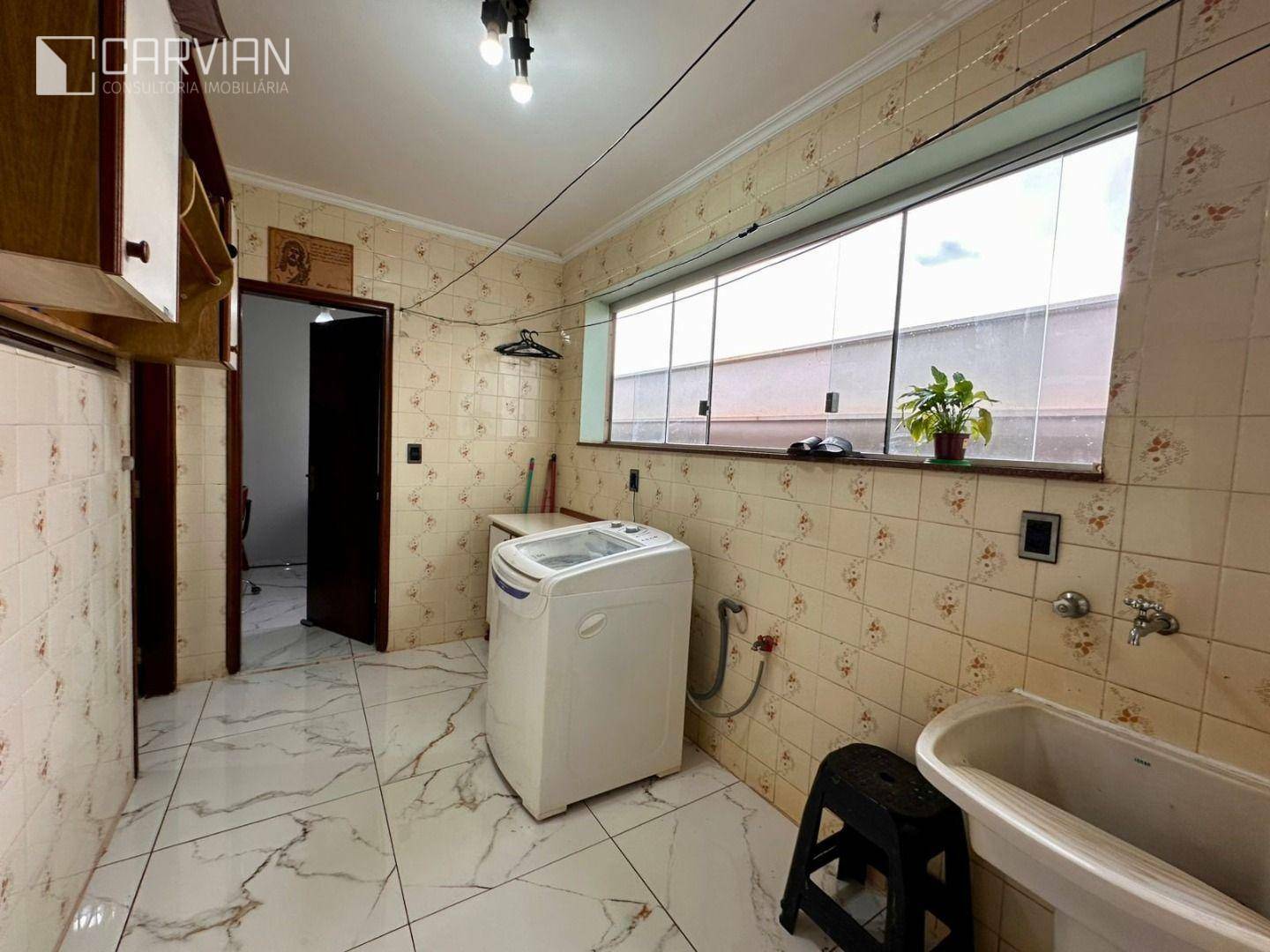 Apartamento à venda com 3 quartos, 139m² - Foto 8