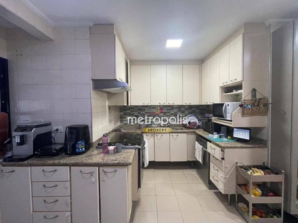 Apartamento à venda com 3 quartos, 138m² - Foto 6