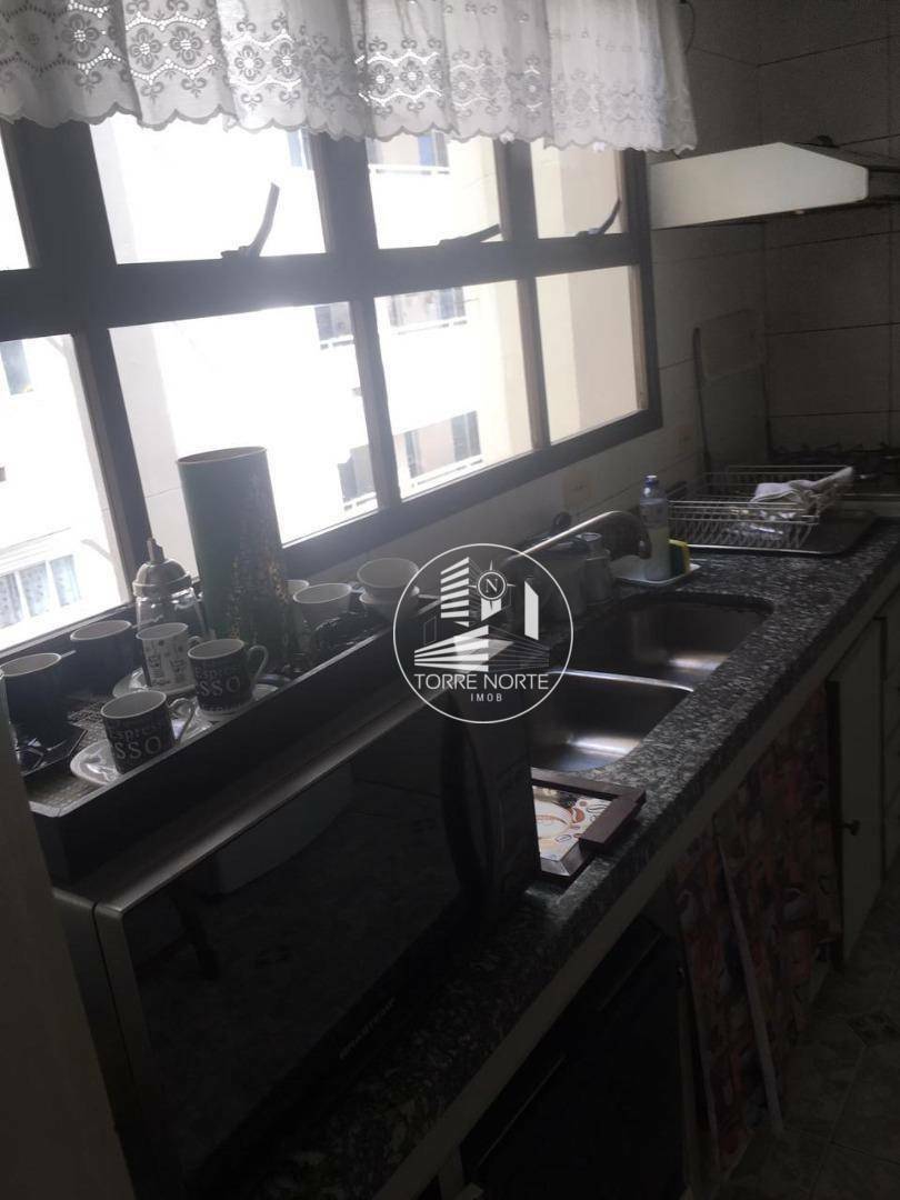 Apartamento à venda com 3 quartos, 94m² - Foto 15