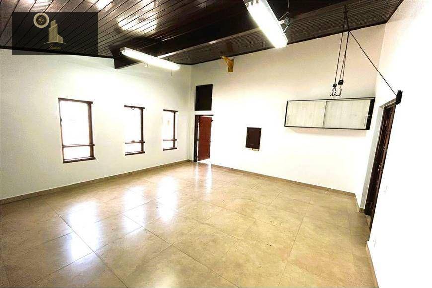 Casa de Condomínio à venda com 3 quartos, 351m² - Foto 4