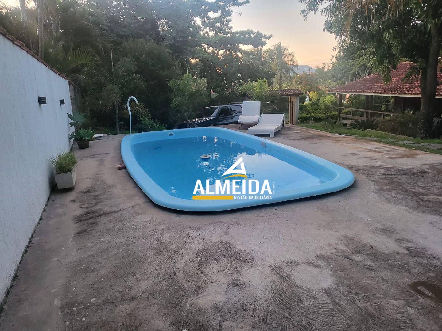 Chácara, 4 quartos, 1050 m² - Foto 2