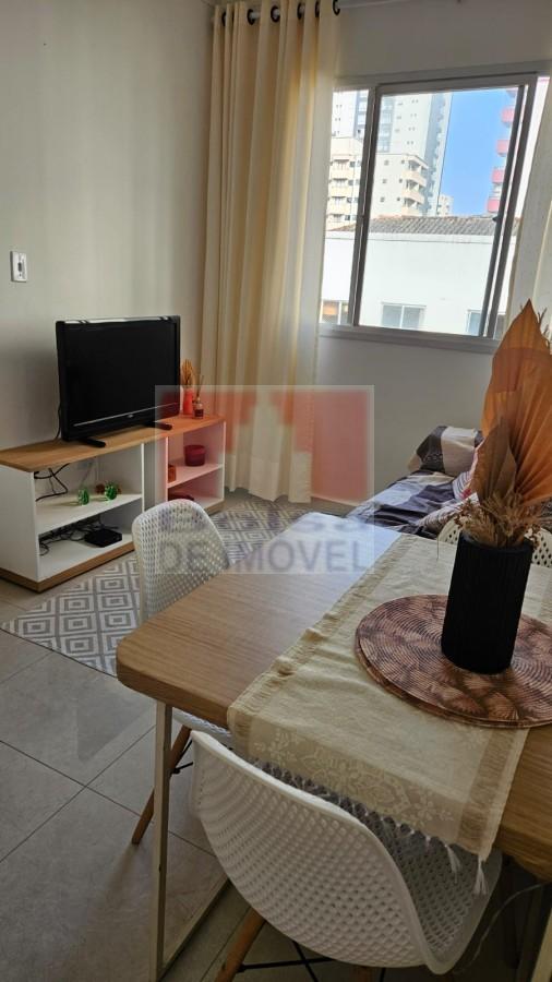 Apartamento para alugar com 1 quarto, 40m² - Foto 1
