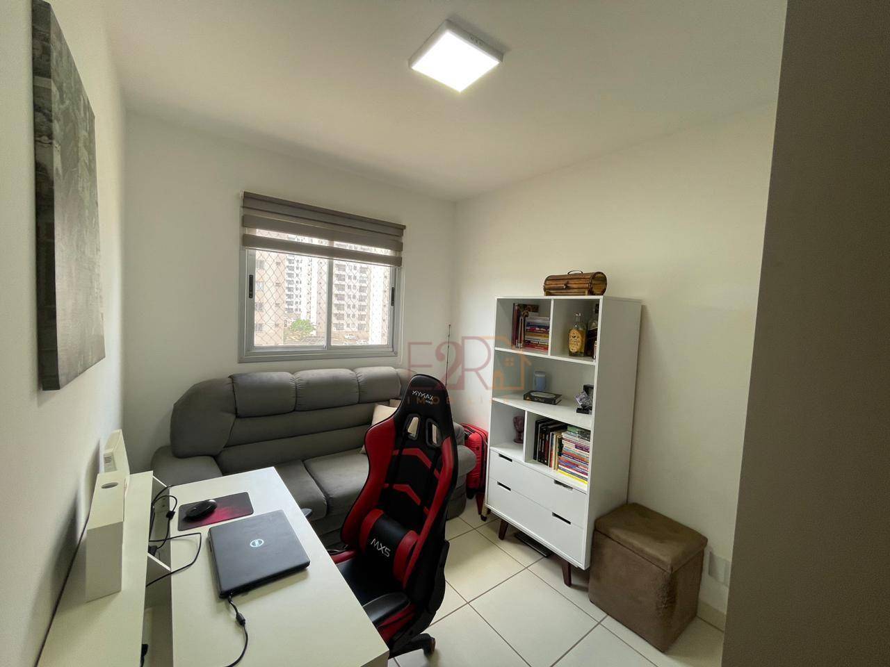 Apartamento à venda com 3 quartos, 77m² - Foto 3