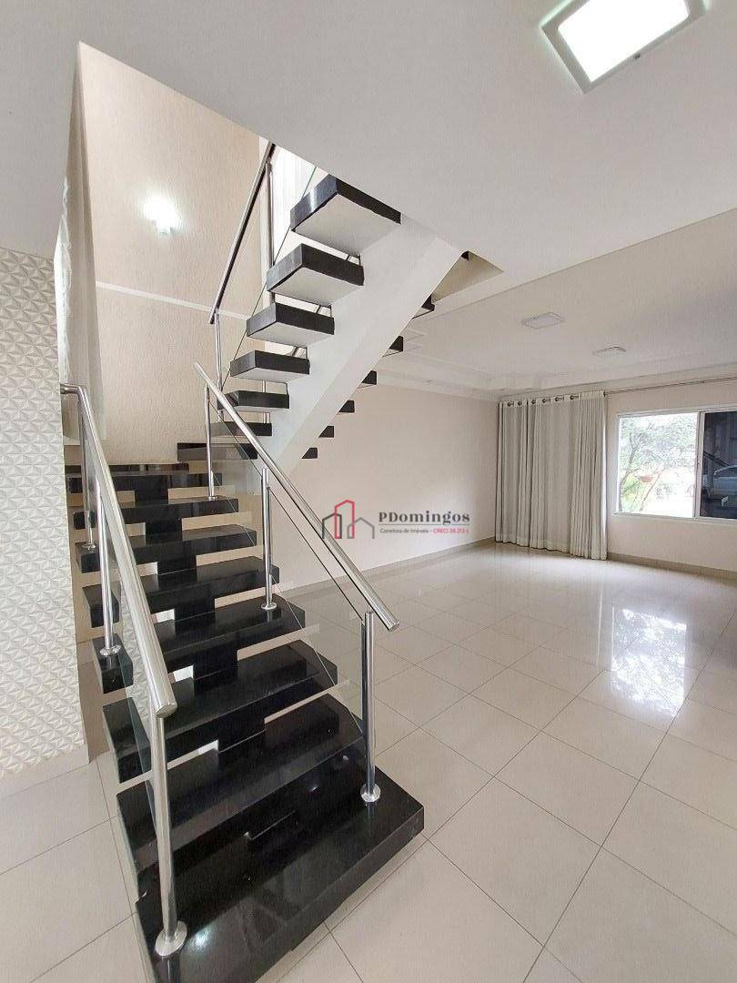 Sobrado à venda com 3 quartos, 220m² - Foto 42