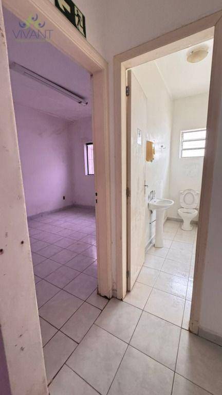 Casa para alugar com 3 quartos, 137m² - Foto 5
