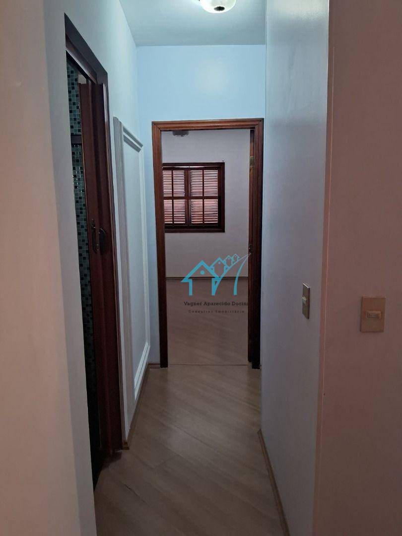 Sobrado à venda com 3 quartos, 160m² - Foto 4