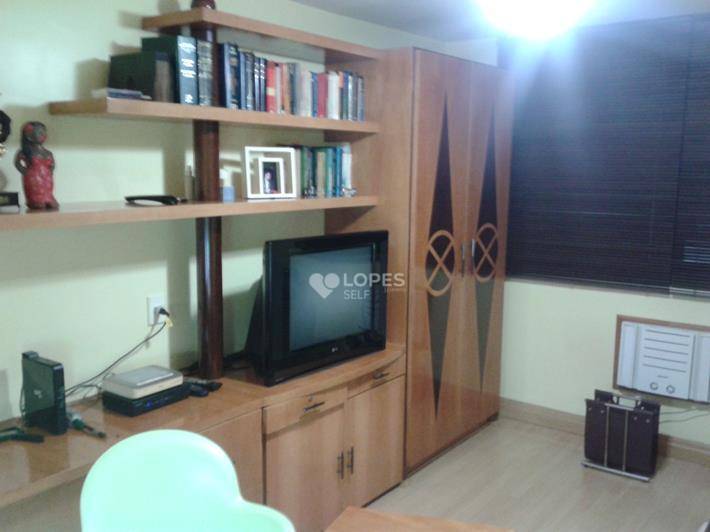 Apartamento à venda com 4 quartos, 280m² - Foto 20