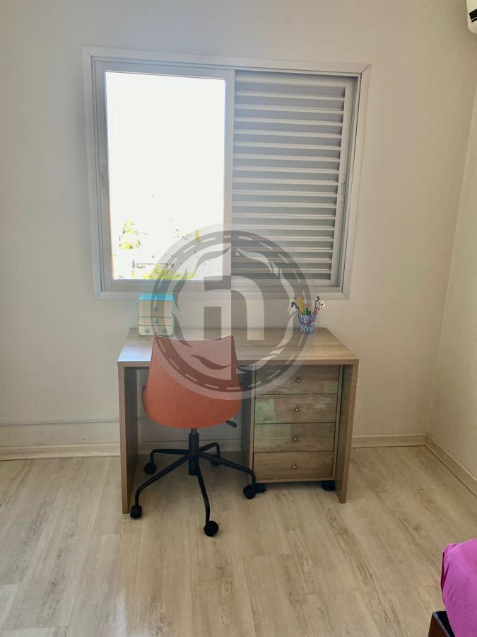 Apartamento à venda com 3 quartos, 200m² - Foto 28