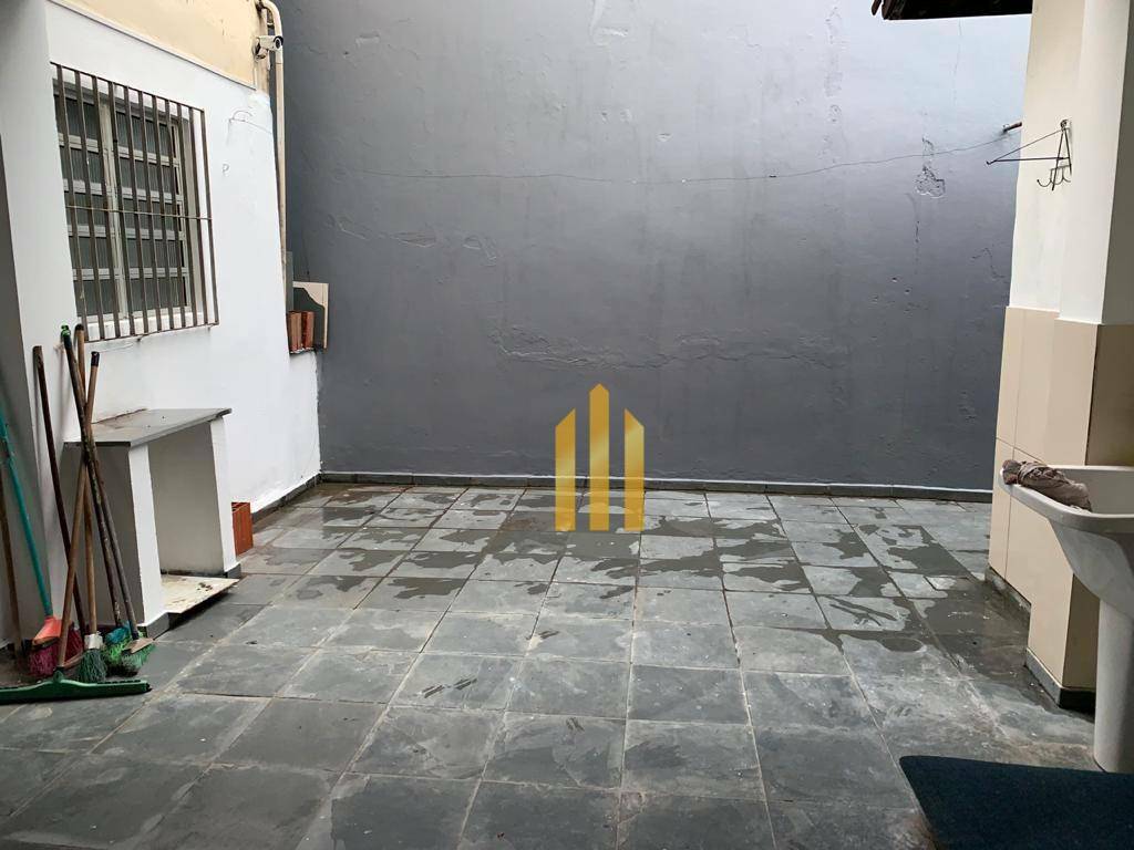 Casa para alugar com 1 quarto, 70m² - Foto 21