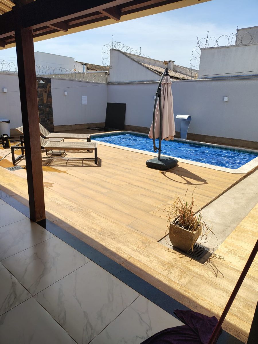 Casa à venda com 3 quartos, 177m² - Foto 8