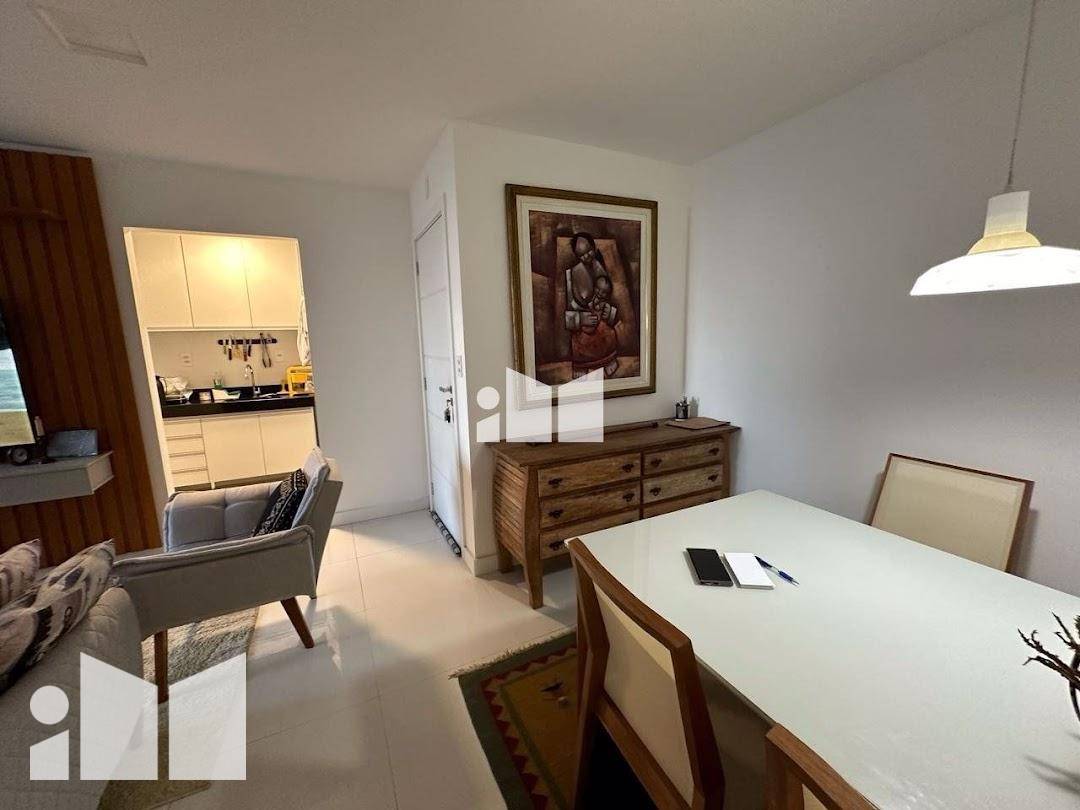 Apartamento à venda com 3 quartos, 83m² - Foto 8