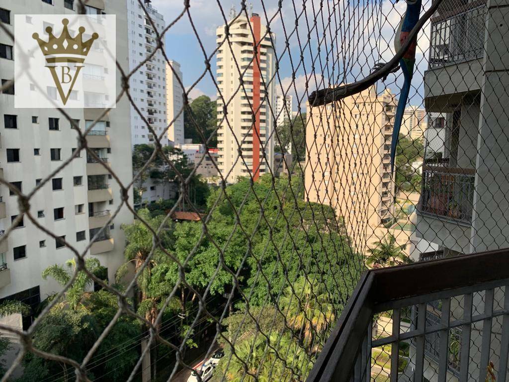 Apartamento à venda com 3 quartos, 150m² - Foto 8