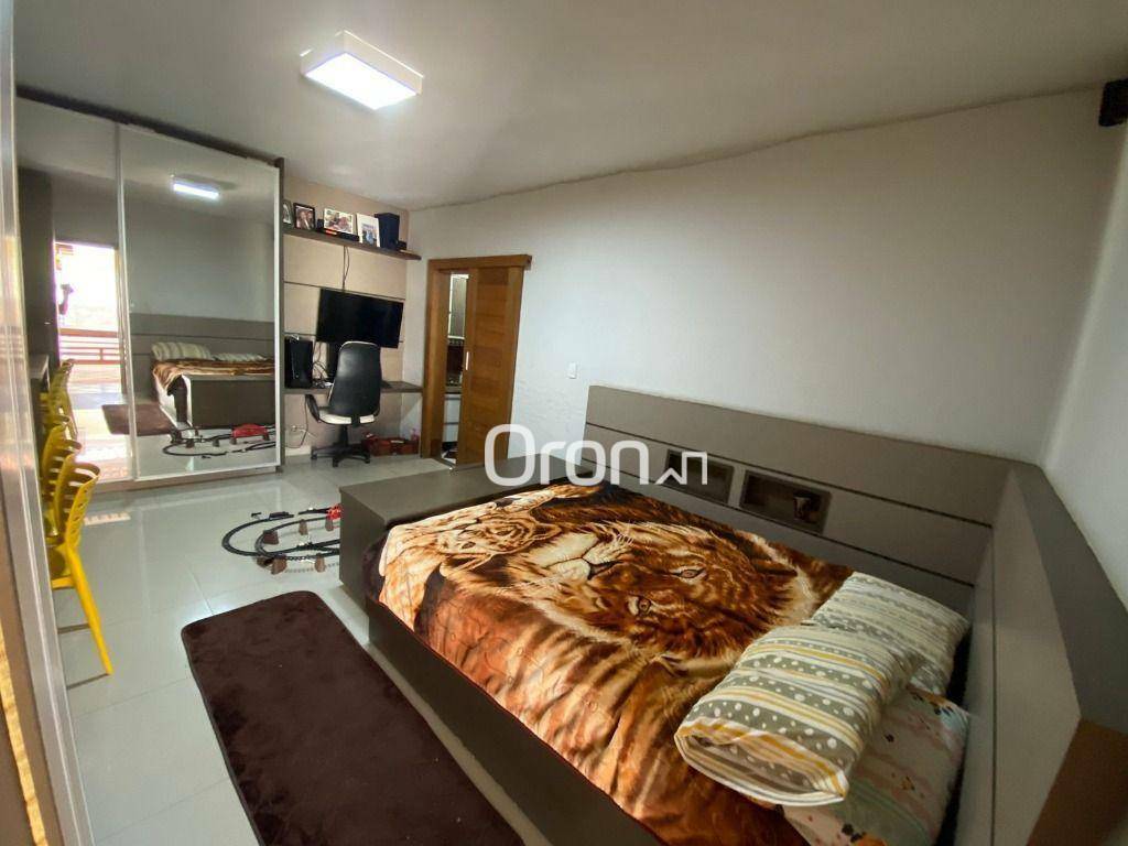 Casa à venda com 5 quartos, 400m² - Foto 9