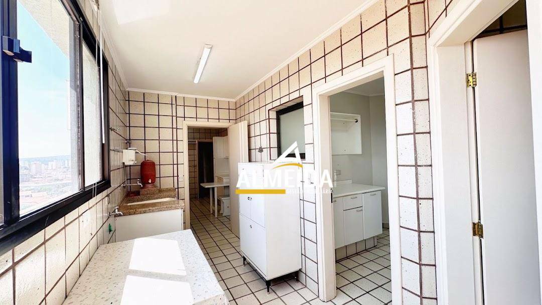 Cobertura, 4 quartos, 231 m² - Foto 4