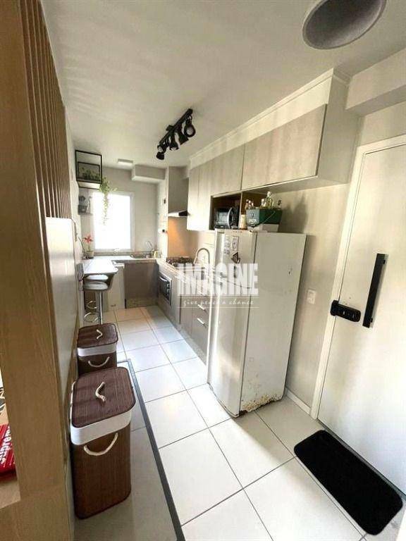 Apartamento à venda com 2 quartos, 41m² - Foto 4