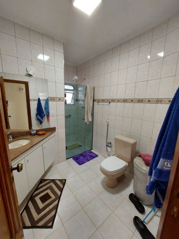 Apartamento à venda com 3 quartos, 149m² - Foto 12