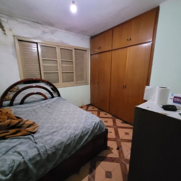 Casa à venda com 3 quartos, 214m² - Foto 13