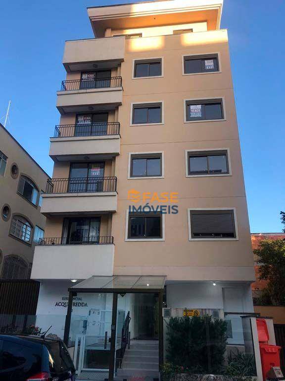 Apartamento à venda com 2 quartos, 105m² - Foto 2