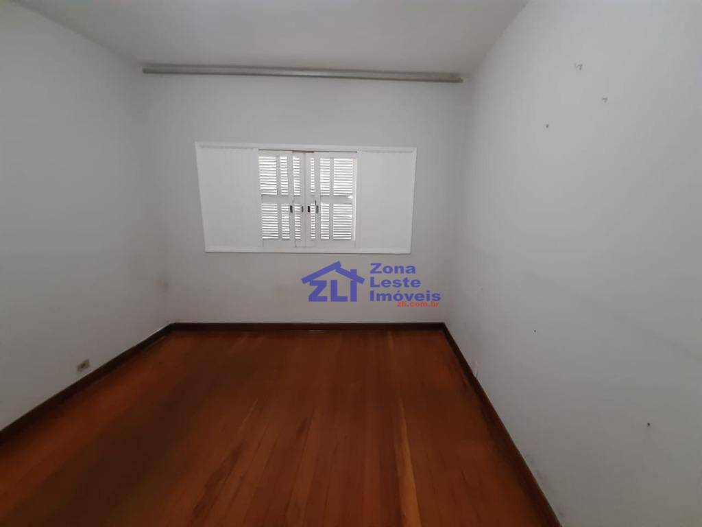 Casa à venda com 3 quartos, 200m² - Foto 4