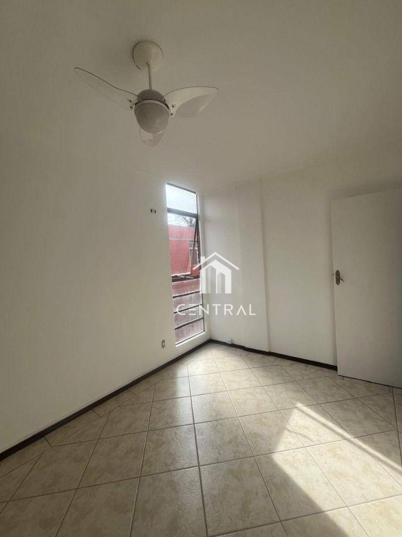 Apartamento à venda com 2 quartos, 59m² - Foto 7