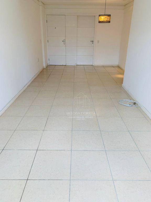 Apartamento para alugar com 4 quartos, 140m² - Foto 4