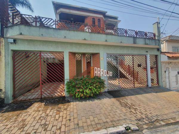 Sobrado à venda com 5 quartos, 240m² - Foto 49