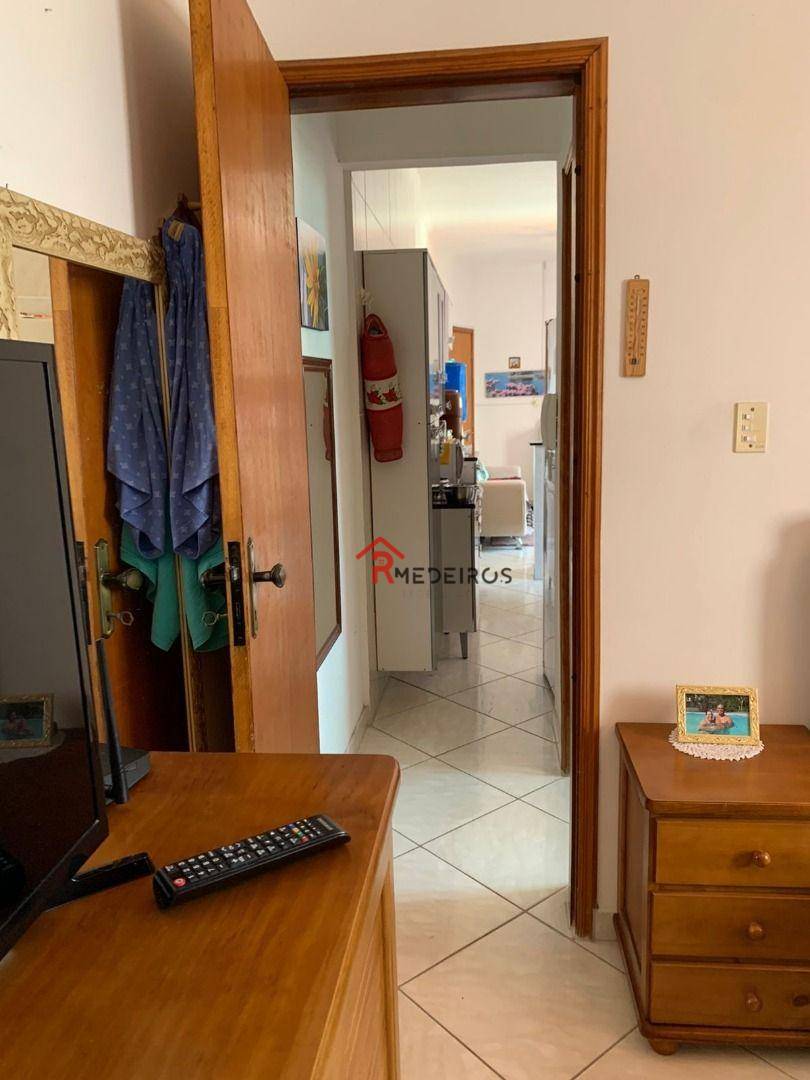 Apartamento à venda com 1 quarto, 58m² - Foto 11