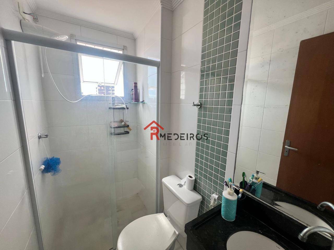 Apartamento à venda com 2 quartos, 60m² - Foto 15