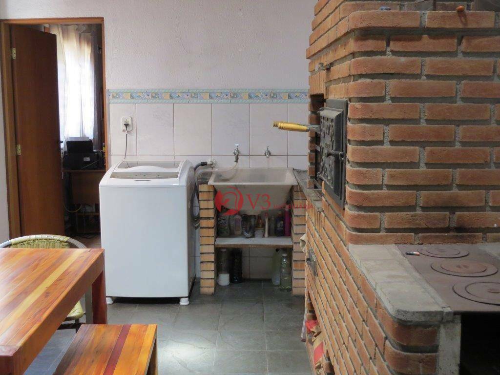 Casa à venda com 3 quartos, 160m² - Foto 8