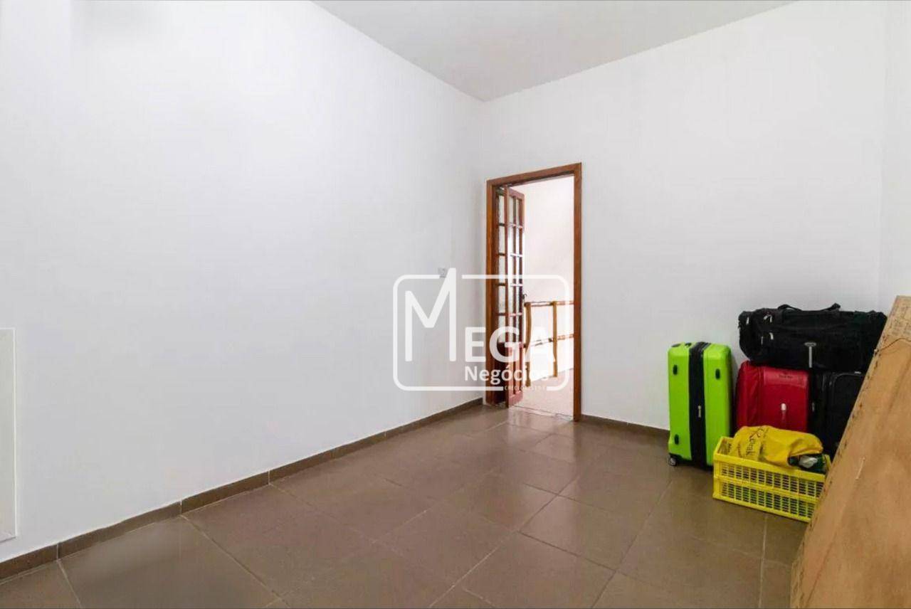 Casa de Condomínio à venda com 3 quartos, 200m² - Foto 18