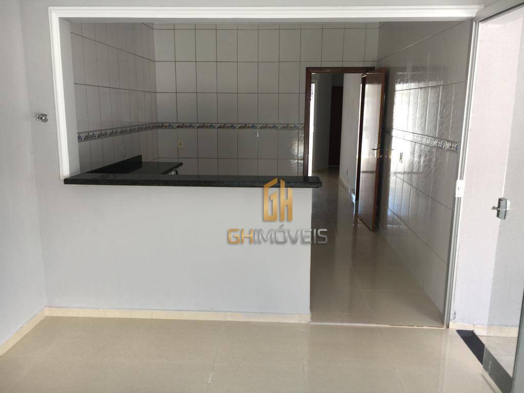 Casa à venda com 4 quartos, 172m² - Foto 3