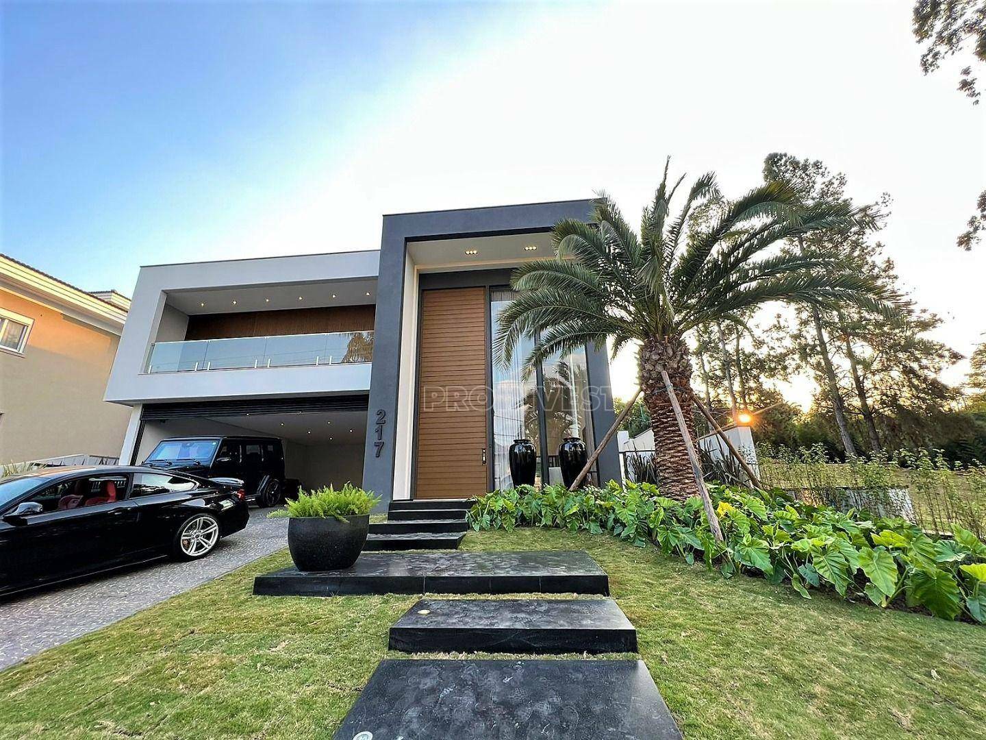 Casa de Condomínio à venda com 5 quartos, 800m² - Foto 1