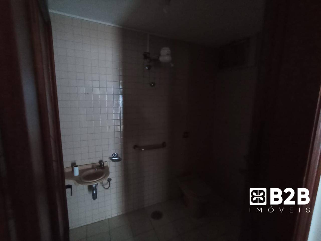 Casa à venda com 4 quartos, 189m² - Foto 18